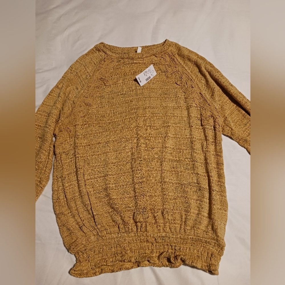 Long sleeve dressy shirt